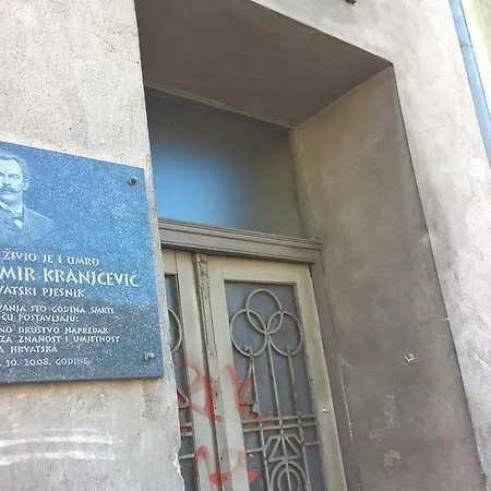 Konukevi Telali